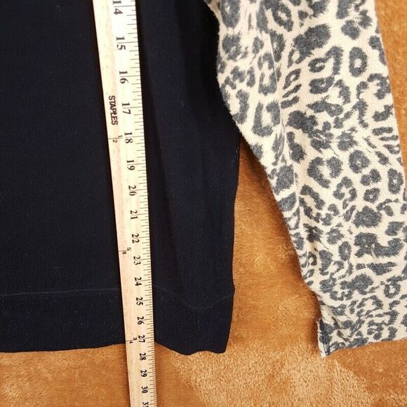 LNA Womens Sweater Large Black Pullover Crew Leopard Raglan Soft Knit REVOLVE - Picture 7 of 8